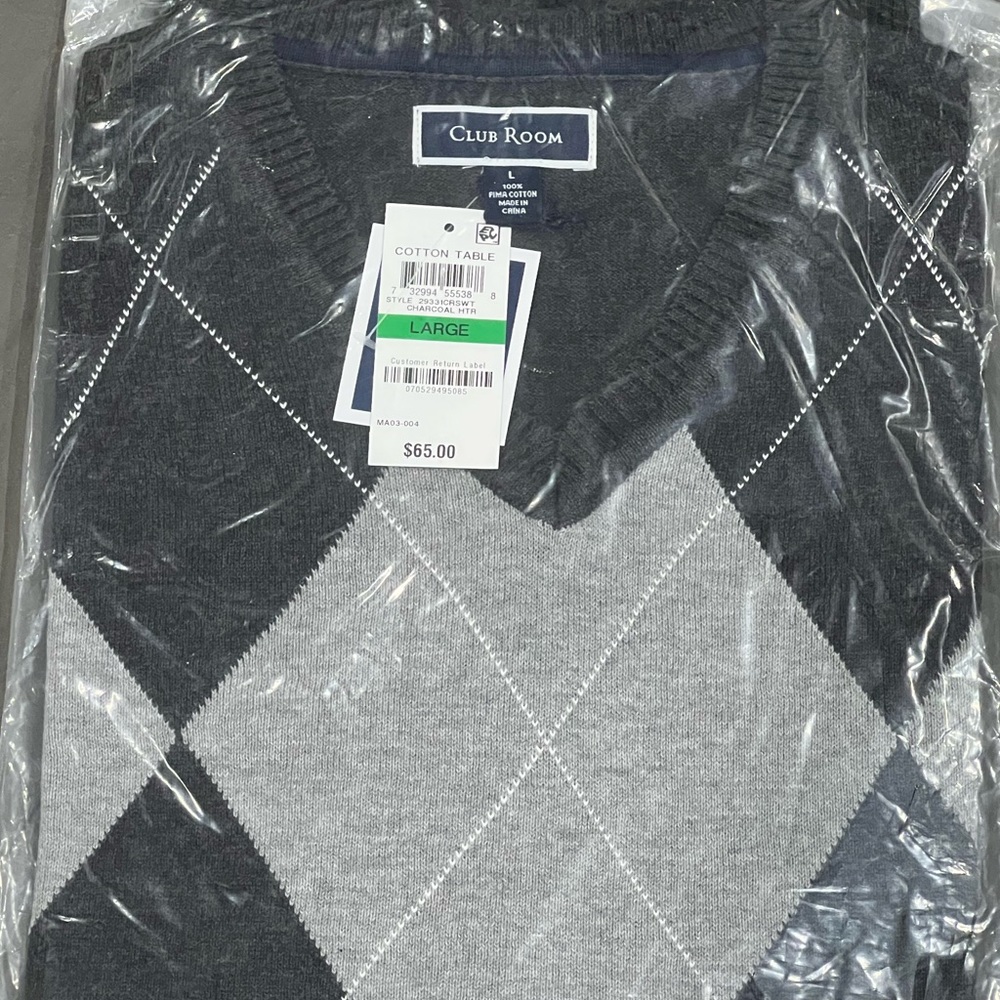 Men’s Black and Gray Argyle Sweater Club Room Size L